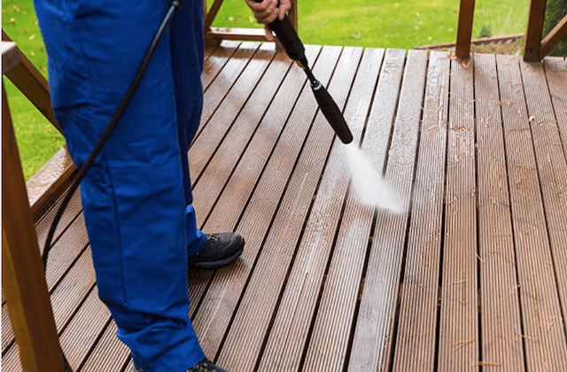 deck cleaning lexington
